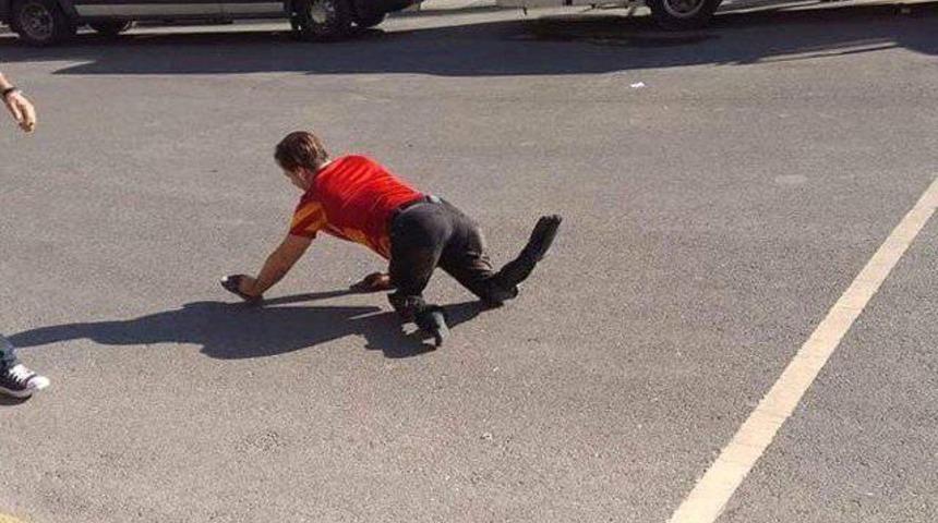 Galatasaray'ın aradığı taraftar, PKK sempatizanı &ccedil;ıktı