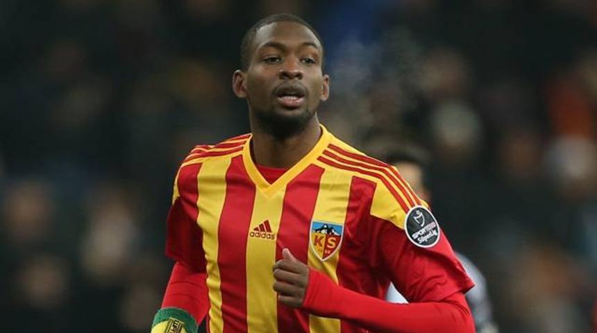 PFDK'dan Samba Sow'a 2 ma&ccedil; ceza