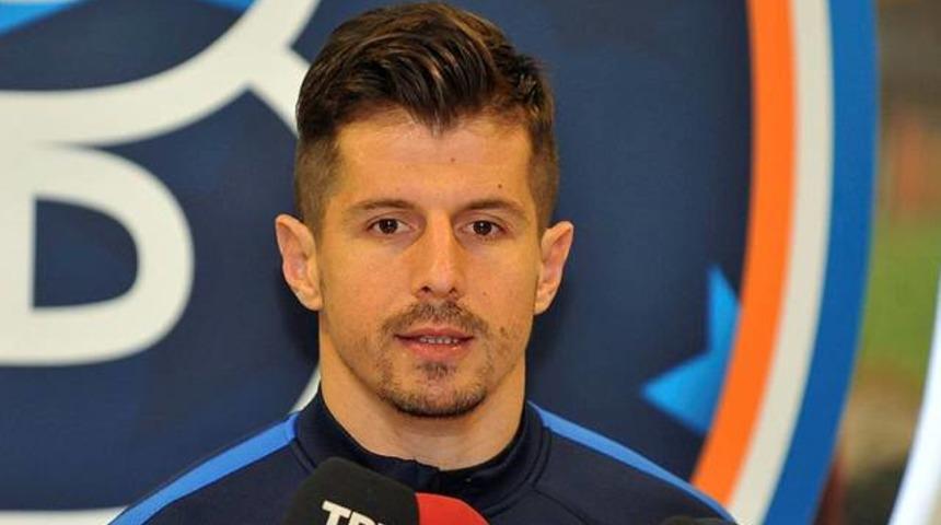 Emre Bel&ouml;zoğlu: 'Kimsenin hakkı yok'