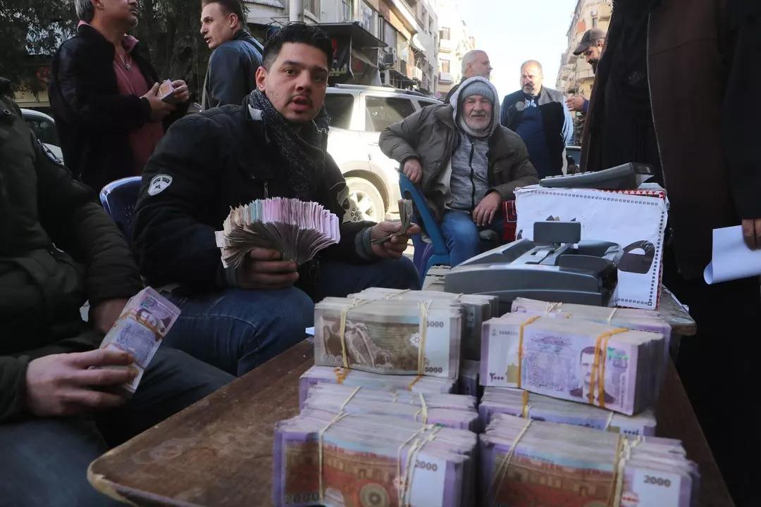 Suriye paradan iki sıfır atıyor! Yeni banknotlar basılacak 3