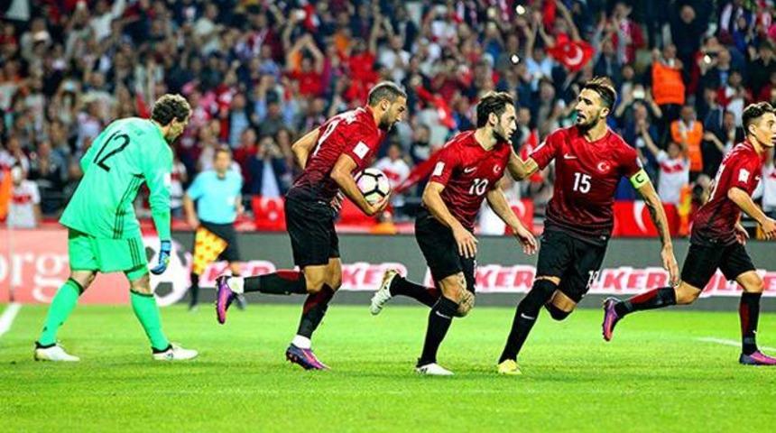 Milli Takım'dan Hakkari i&ccedil;in siyah bant