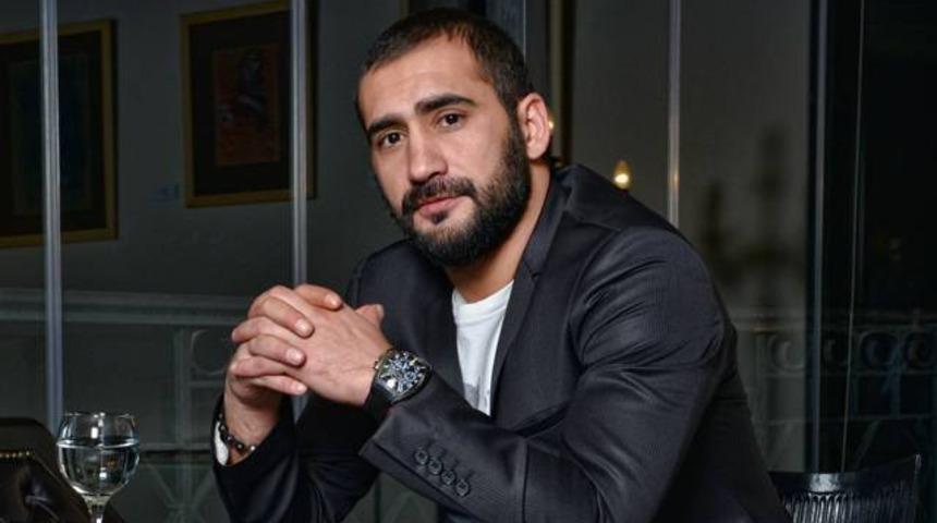 &Uuml;mit Karan'dan Fatih Terim'e eleştiri