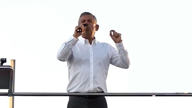 CHP Genel Başkanı Özel Sivas'ta: 86 bin TL'nin altında maaş alan herkes fakirdir