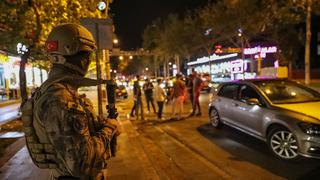 Diyarbakır'da uyuşturucu satıcılarına yönelik Narko Hançer uygulaması yapıldı