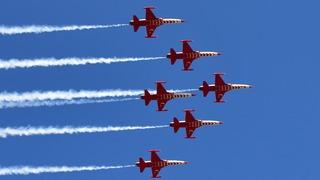 Türk Yıldızları'nın gösterisi nefes kesti