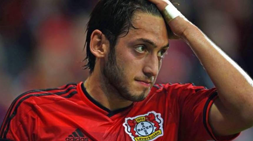 Hakan &Ccedil;alhanoğlu: 'Reşit olmadığım bir yaşta...'