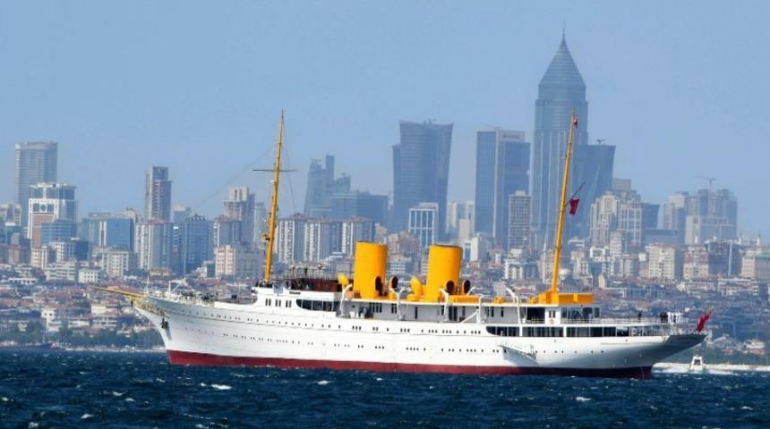 Atatürk'ün mirası Savarona, İstanbul Boğazı'nı selamlayacak! 7 savaş gemisiyle geçiş yapacak