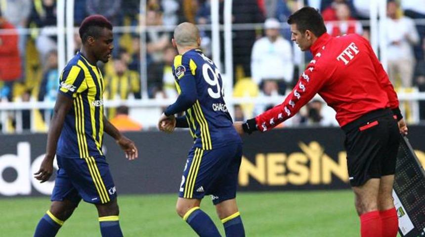 Emmanuel Emenike yine kriz &ccedil;ıkardı!