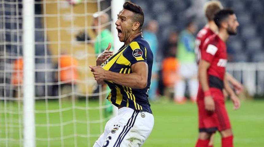 Josef de Souza ne yapsa olmuyor