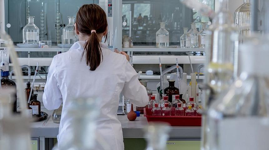 Dünyada ilk: Kan dolaşımı olan insan derisi üretildi!