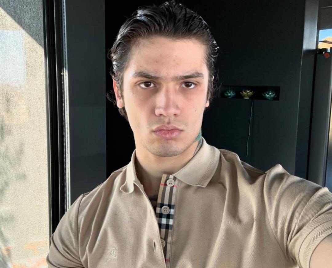  AIDS kaptı  iddialarına sert &ccedil;ıktı! &Uuml;nl&uuml; rap&ccedil;i &Ccedil;akal isyan etti 1