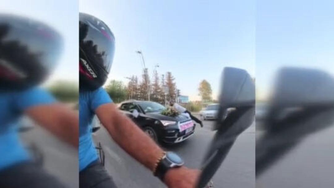 Bahşiş için metrelerce koştu! Ölüme bakın nasıl atladı! O anlar kamerada... 1