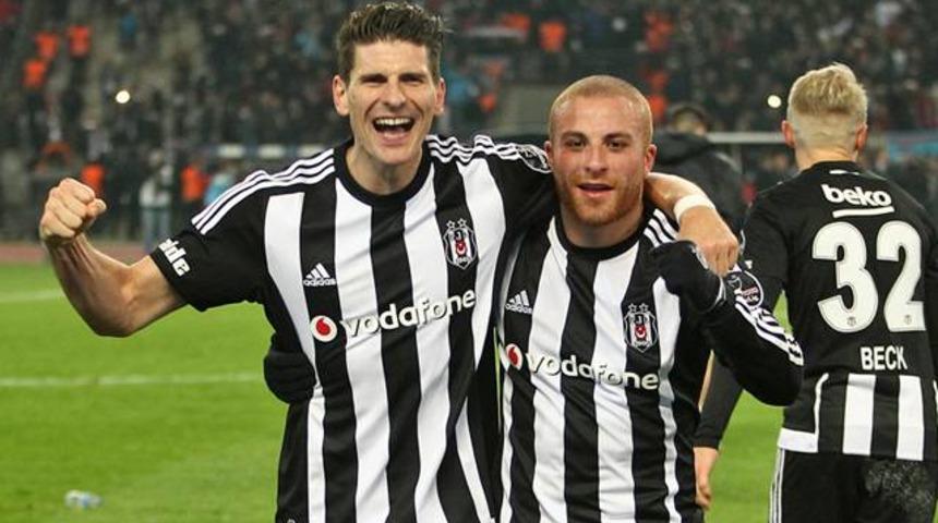 G&ouml;khan T&ouml;re ve Gomez geri d&ouml;n&uuml;yor