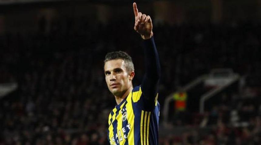 İngilizler Robin Van Persie&rsquo;yi konuşuyor