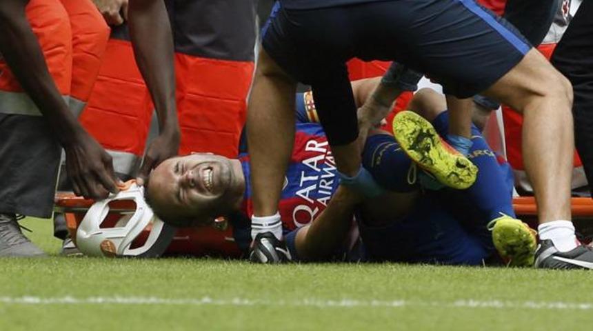 Barcelona'da Andres Iniesta şoku!