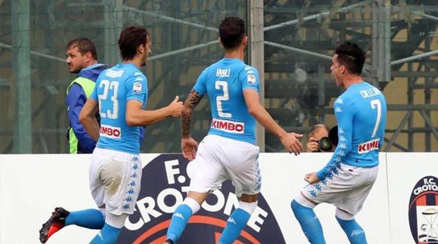 Crotone 1 - 2 Napoli