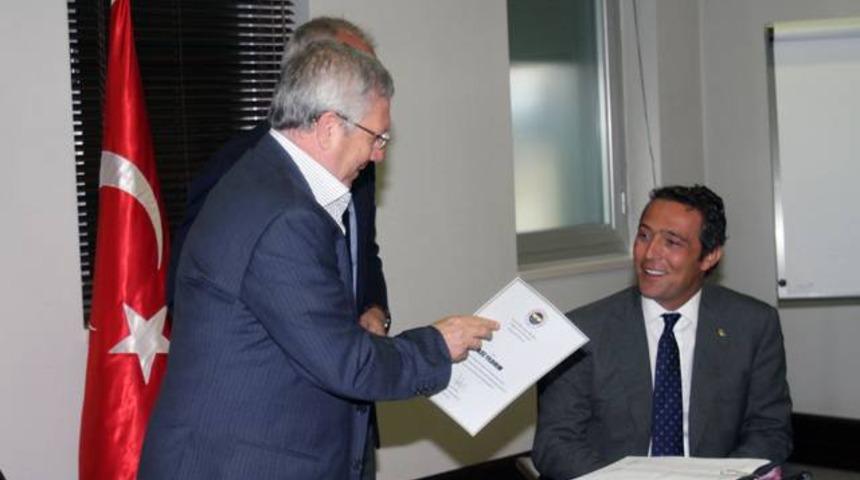 Aziz Yıldırım'dan Ali Ko&ccedil;'a ilk tepki