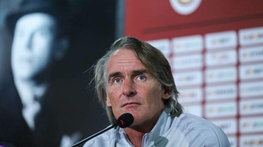 Jan Olde Riekerink'den Sneijder a&ccedil;ıklaması