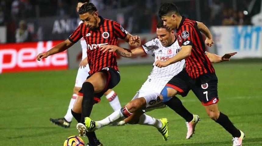 Gen&ccedil;lerbirliği 1 - 1 Beşiktaş 