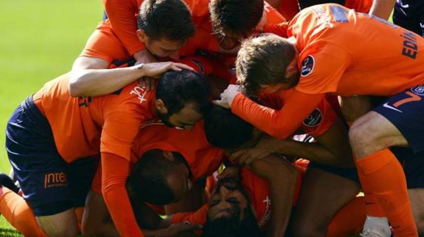Medipol Başakşehir 5 - 1 Akhisar Belediyespor