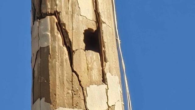 Kurtalan Ulu Cami minaresinde tehlike arz eden çatlaklar oluştu