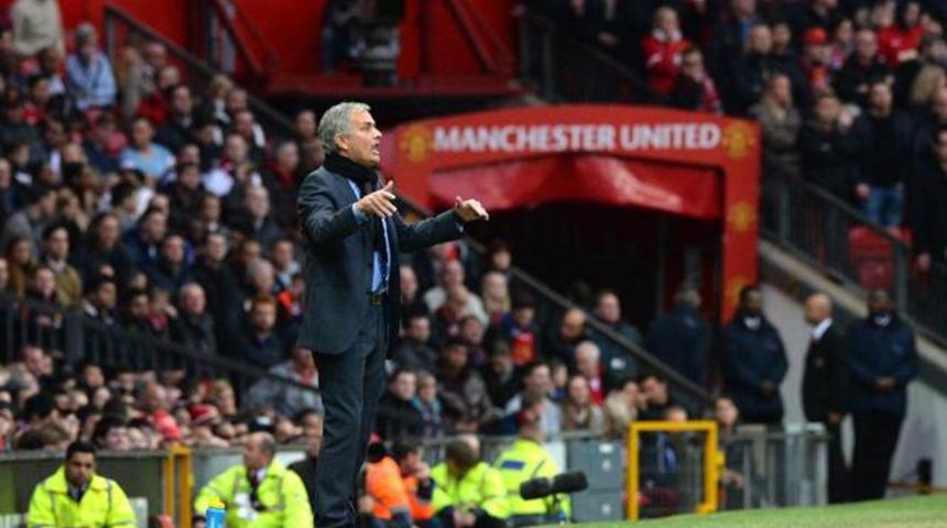 Mourinho'dan Schweinsteiger kararında geri adım