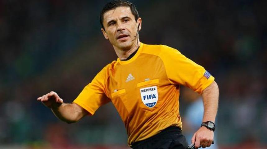 Fenerbah&ccedil;e - Manchester United ma&ccedil;ının hakemi değişti