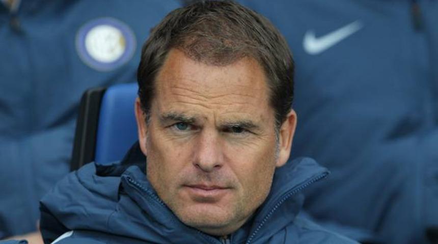 İnter'de Frank de Boer kovuldu