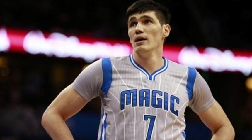 Ersan İlyasova takas edildi