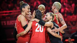 Filenin Sultanları'ndan Dünya Şampiyonası'na müthiş başlangıç! İspanya'ya set vermediler...