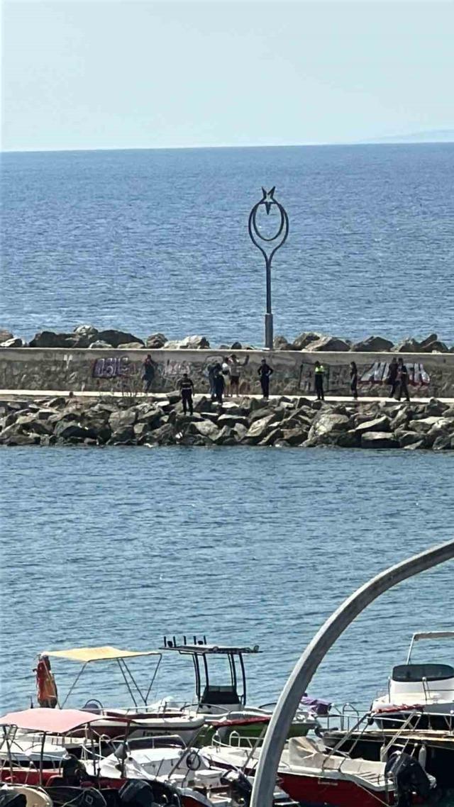 Yalova’da eski futbolcu deniz yüzeyinde ölü bulundu 1