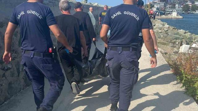 Yalova’da eski futbolcu deniz yüzeyinde ölü bulundu