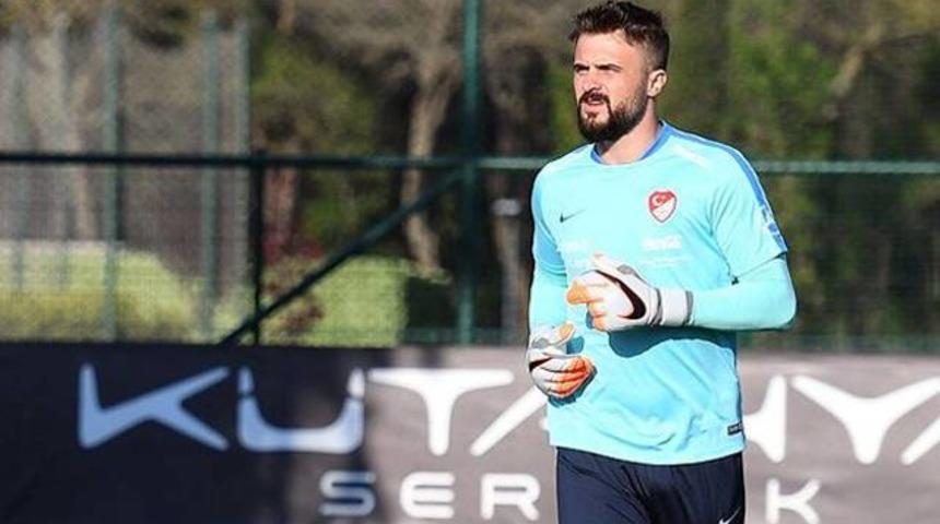 Onur Recep Kıvrak Milli Takım kadrosundan &ccedil;ıkarıldı