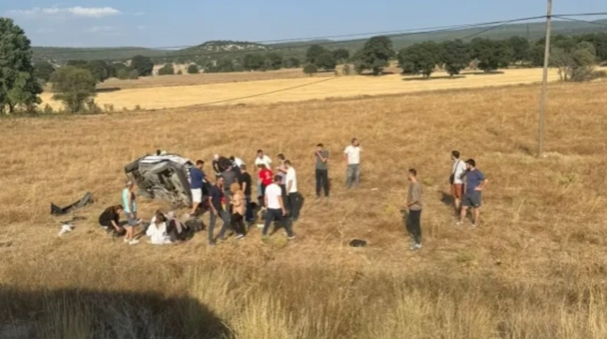 Kütahya'da feci kaza: 1 kişi öldü, 5 kişi yaralandı