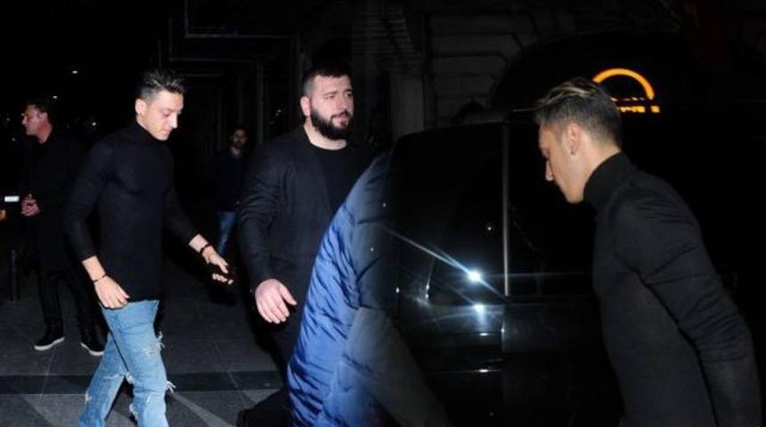 Mesut &Ouml;zil'den Fenerbah&ccedil;e itirafı