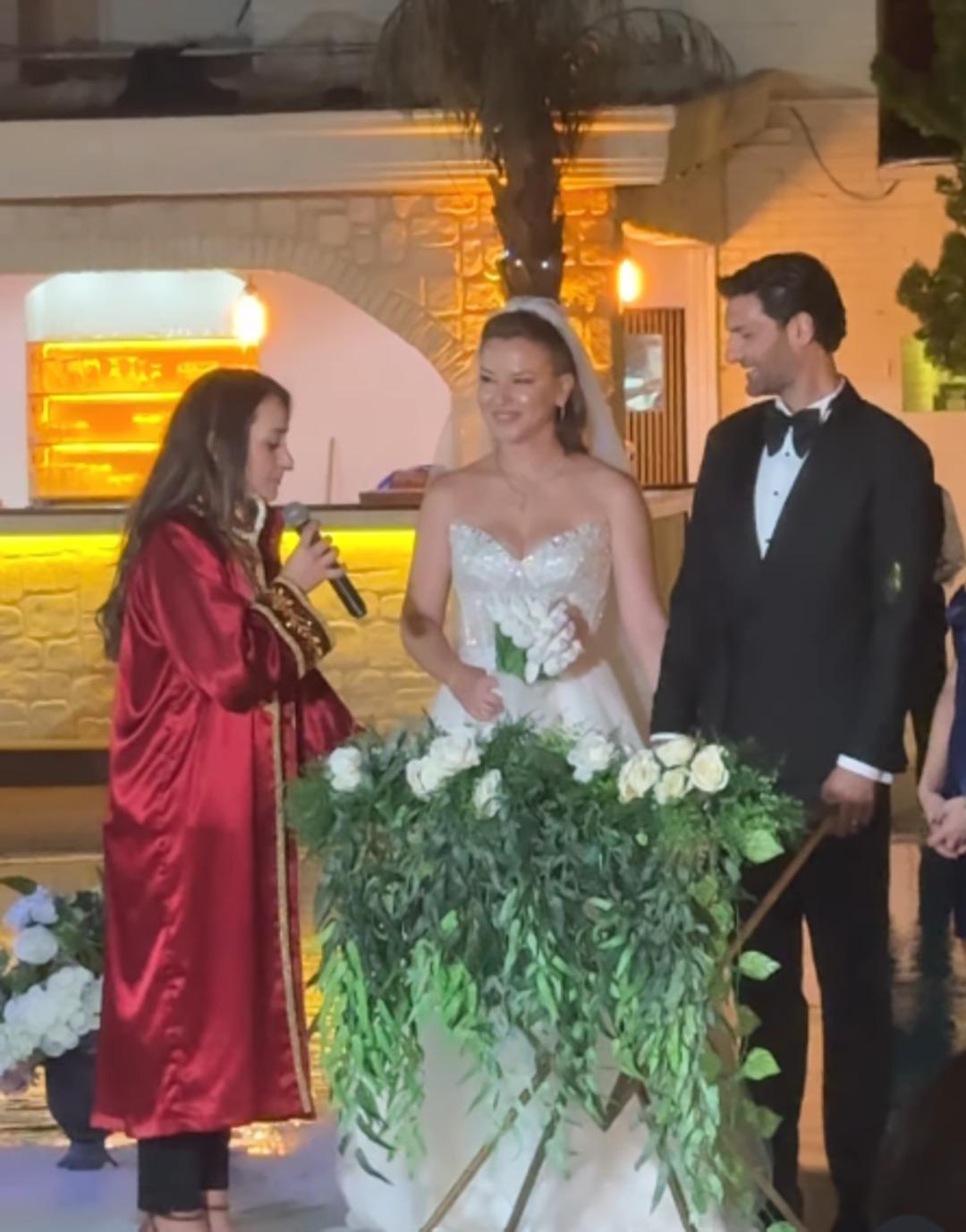 Taner Rumeli ve Ceyda Âşık Ankara da ikinci düğünü yaptı! Damadı havuza attılar 1
