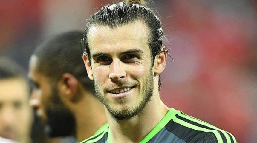 Galler'de yılın futbolcusu yine Bale