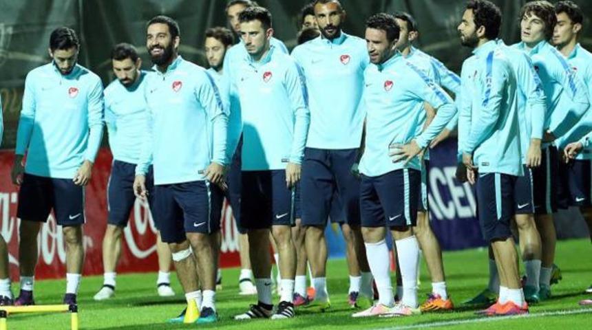 Milli takımda Oğuzhan &Ouml;zyakup şoku