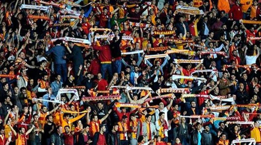 Galatasaray'dan Fenerbah&ccedil;e ma&ccedil;ı bilet a&ccedil;ıklaması