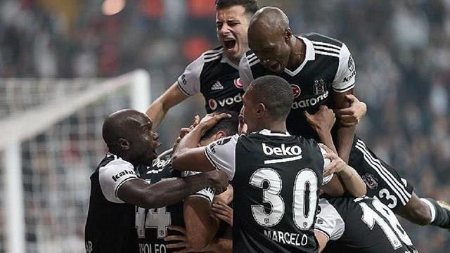 Beşiktaş, Alkmaar ile hazırlık maçı oynayacak