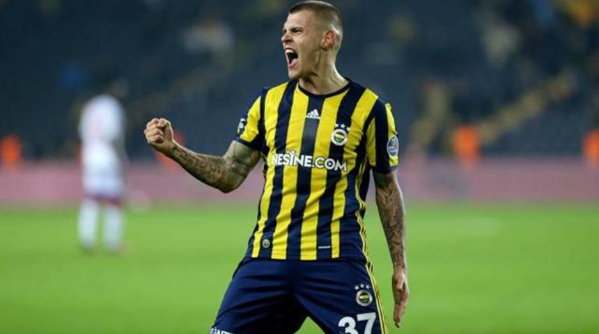 Sunderland Skrtel'in peşinde