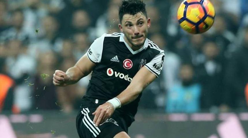 Tolgay Arslan'a L&ouml;w ve Prandelli talip