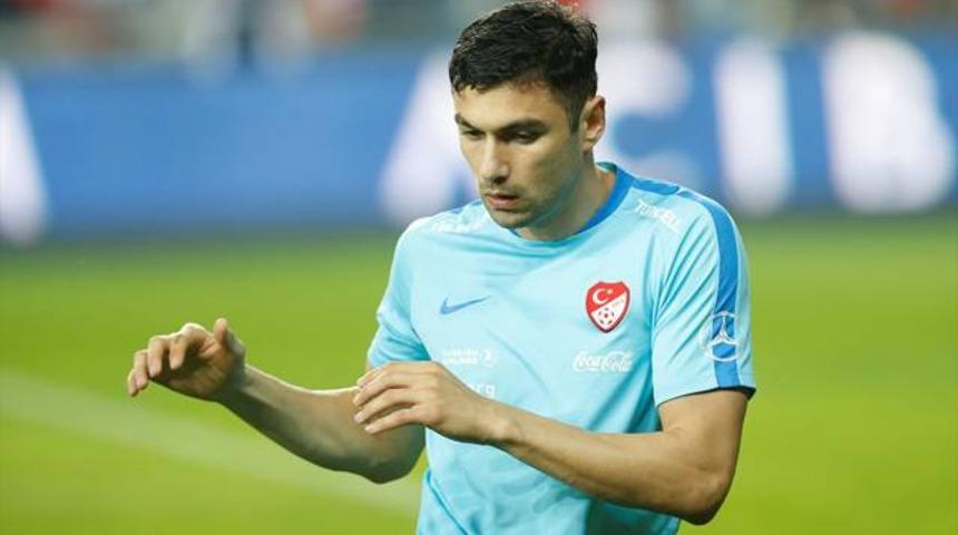 Burak Yılmaz, Beşiktaş'a koşuyor