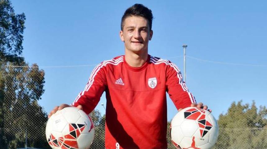 T&uuml;rkiye'nin yeni golc&uuml;s&uuml; Fatih Aktay