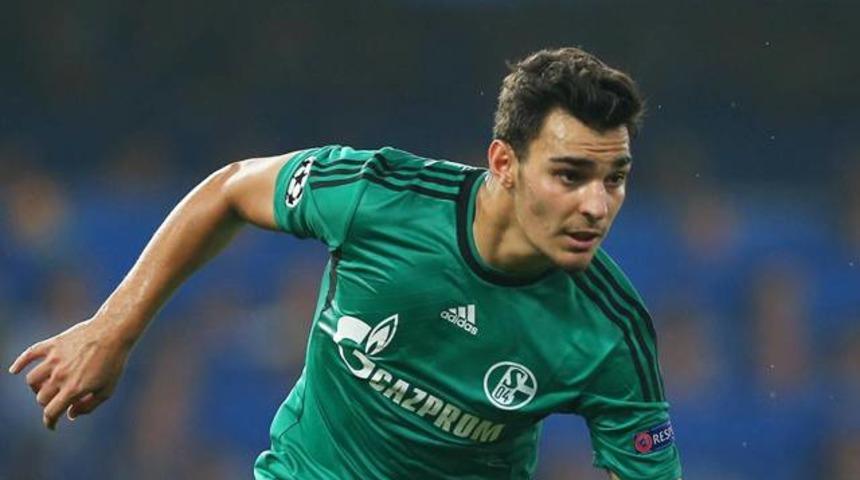 Kaan Ayhan'ı Galatasaray istedi, Fenerbah&ccedil;e kaptı!