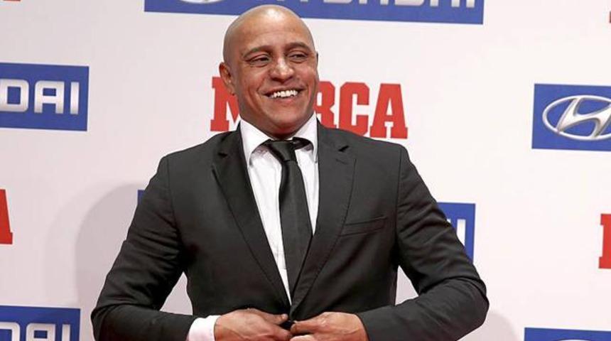 Roberto Carlos favorisini a&ccedil;ıkladı