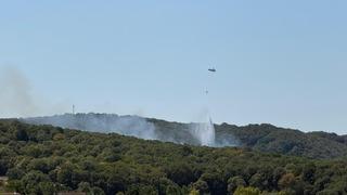 Sarıyer'de ormanlık alanda yangın! Yangın, ekiplerin havadan ve karadan müdahalesiyle söndürüldü