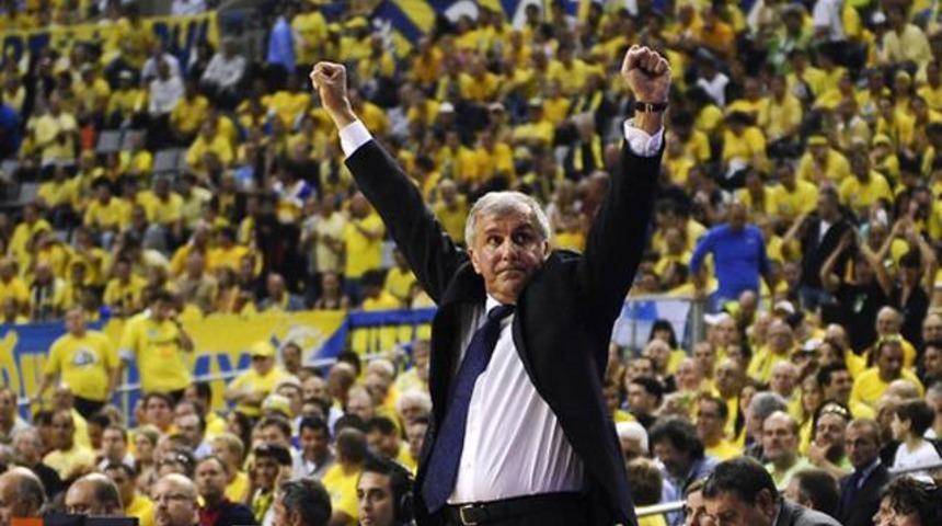 Zeljko Obradovi&ccedil; 3 yıl daha Fenerbah&ccedil;e'de