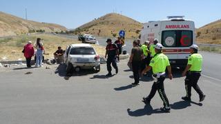 Malatya'da otomobiller çarpıştı! Ölü ve yaralılar var