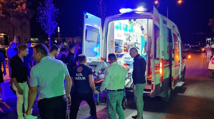 Otomobile arkadan çarpan motosiklet sürücüsü yaralandı